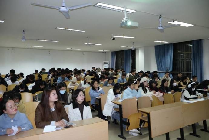 ˵��: C:\Users\Administrator\Documents\WeChat Files\wxid_yk1yo6uh6vdu12\FileStorage\Temp\582d16fe1272867b8e7688faf085e52.jpg